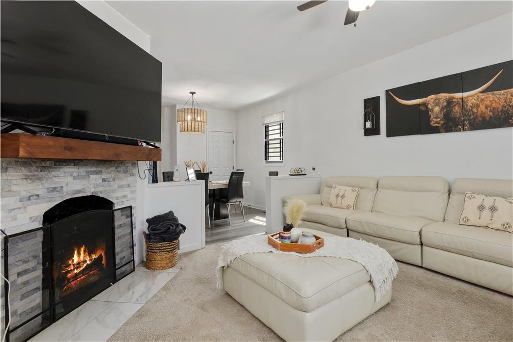 Listing Photo MLS #HMS2562370