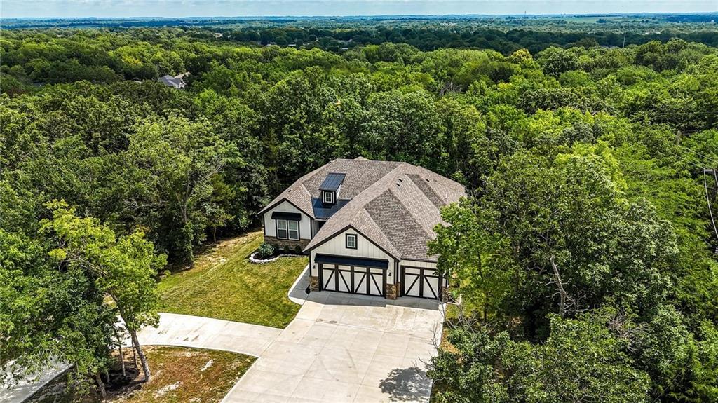 Listing Photo MLS #HMS2562380