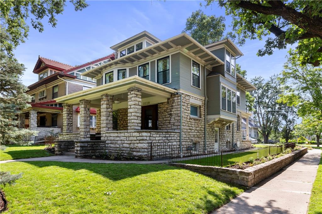 Listing Photo MLS #HMS2562401