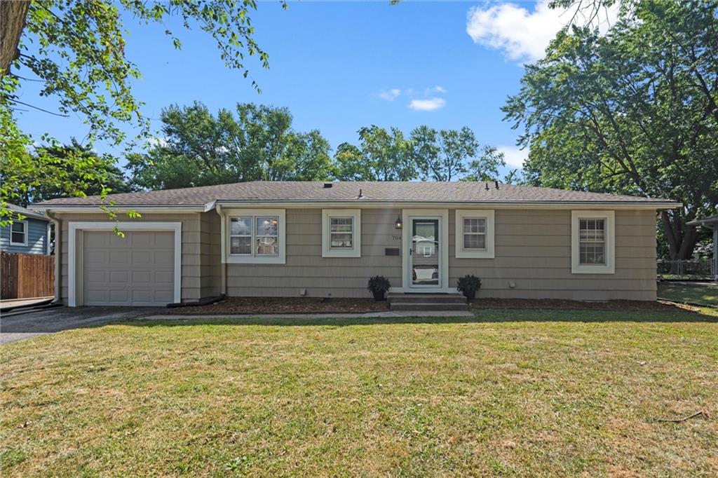Listing Photo MLS #HMS2562435