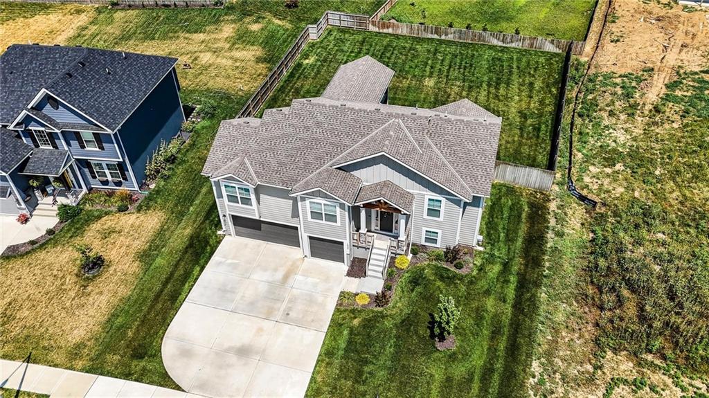 Listing Photo MLS #HMS2562449