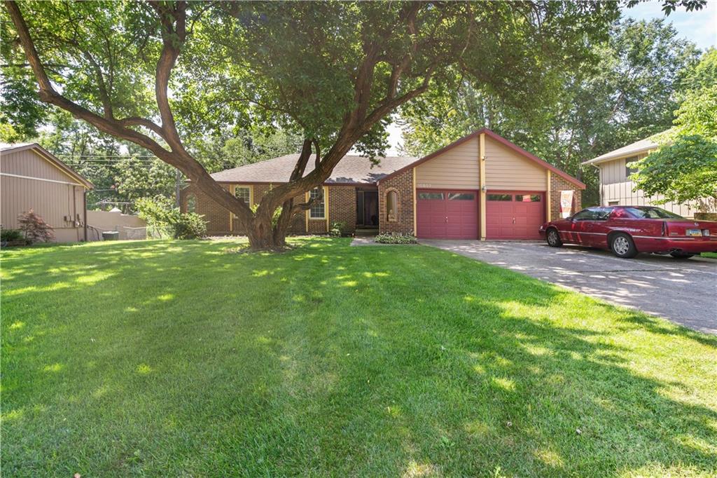 Listing Photo MLS #HMS2562537