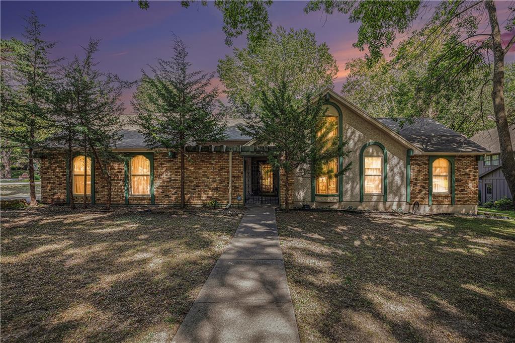 Listing Photo MLS #HMS2562575