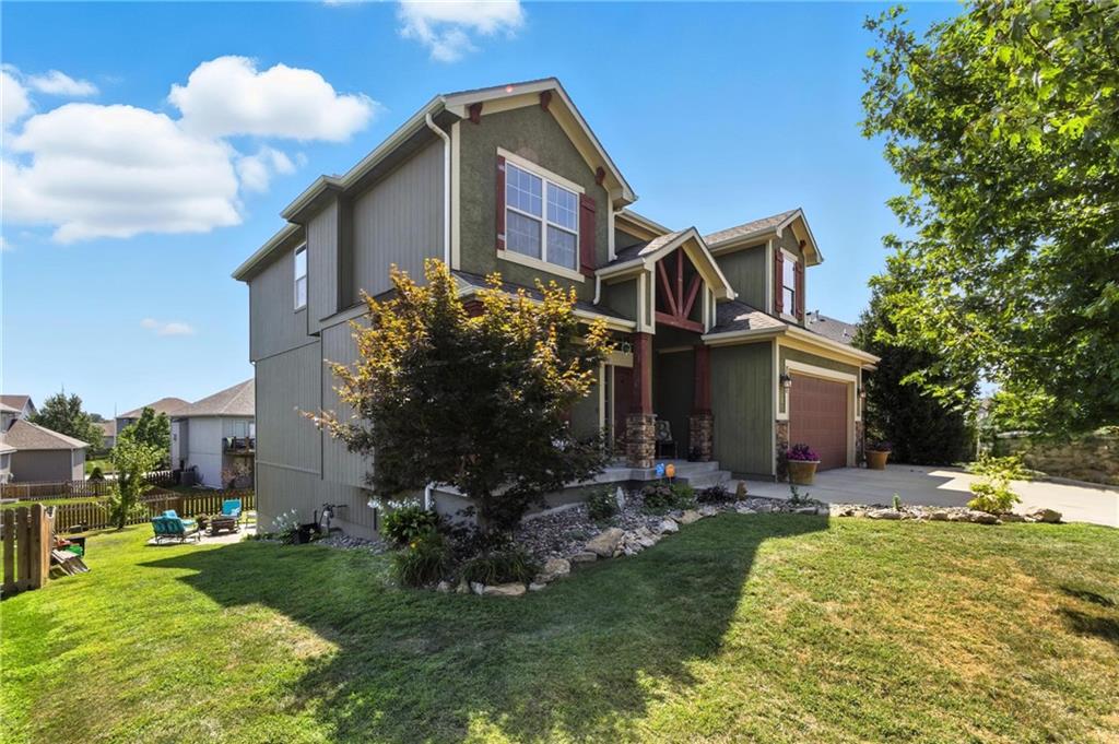 Listing Photo MLS #HMS2562854
