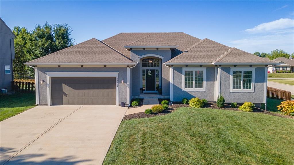 Listing Photo MLS #HMS2562887