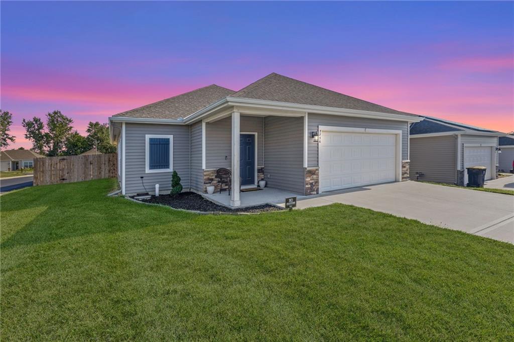Listing Photo MLS #HMS2562932