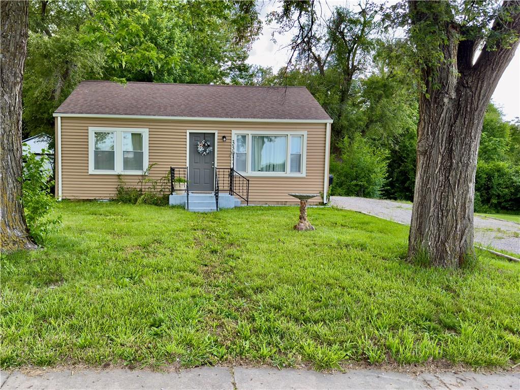 Listing Photo MLS #HMS2563014