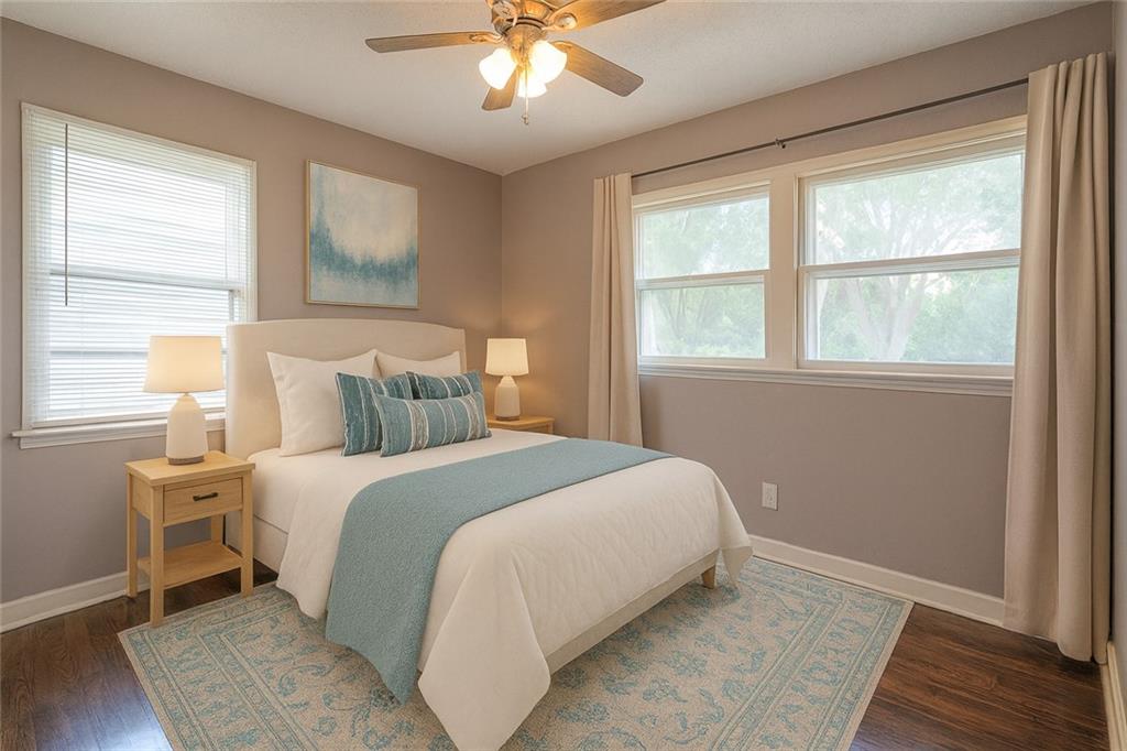 Listing Photo MLS #HMS2563171