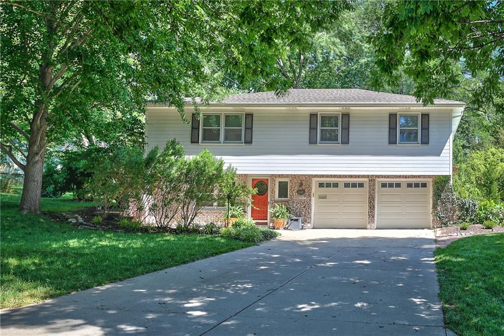Listing Photo MLS #HMS2563264
