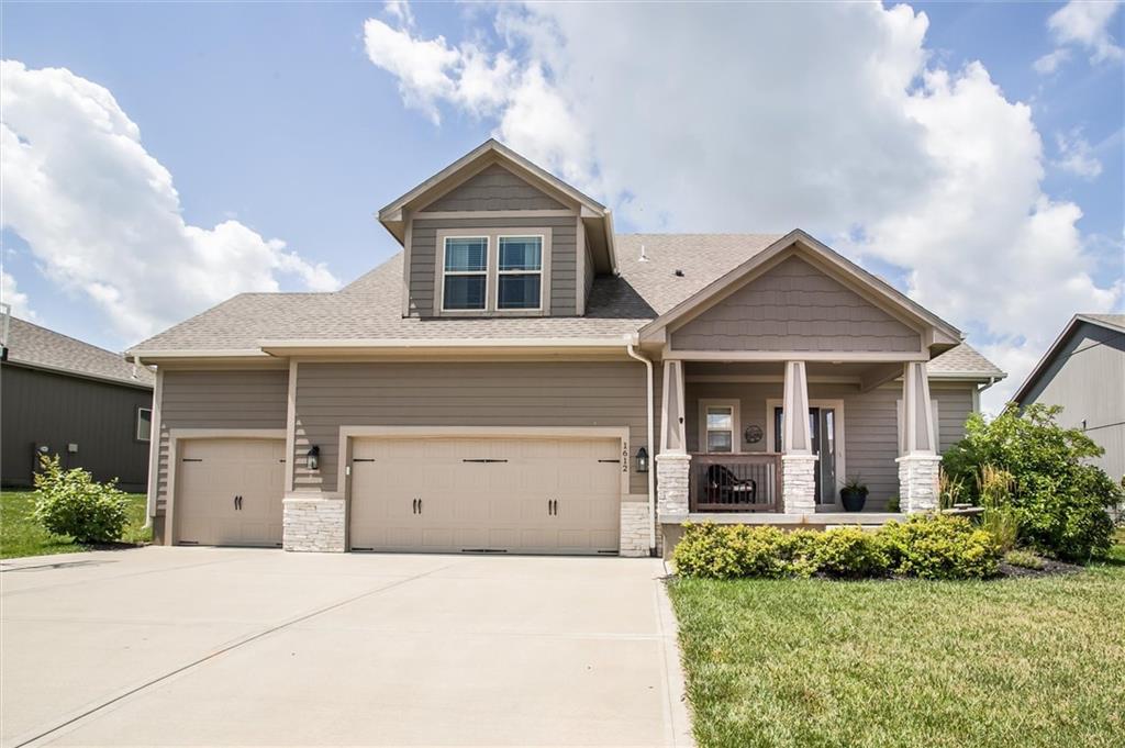 Listing Photo MLS #HMS2563597