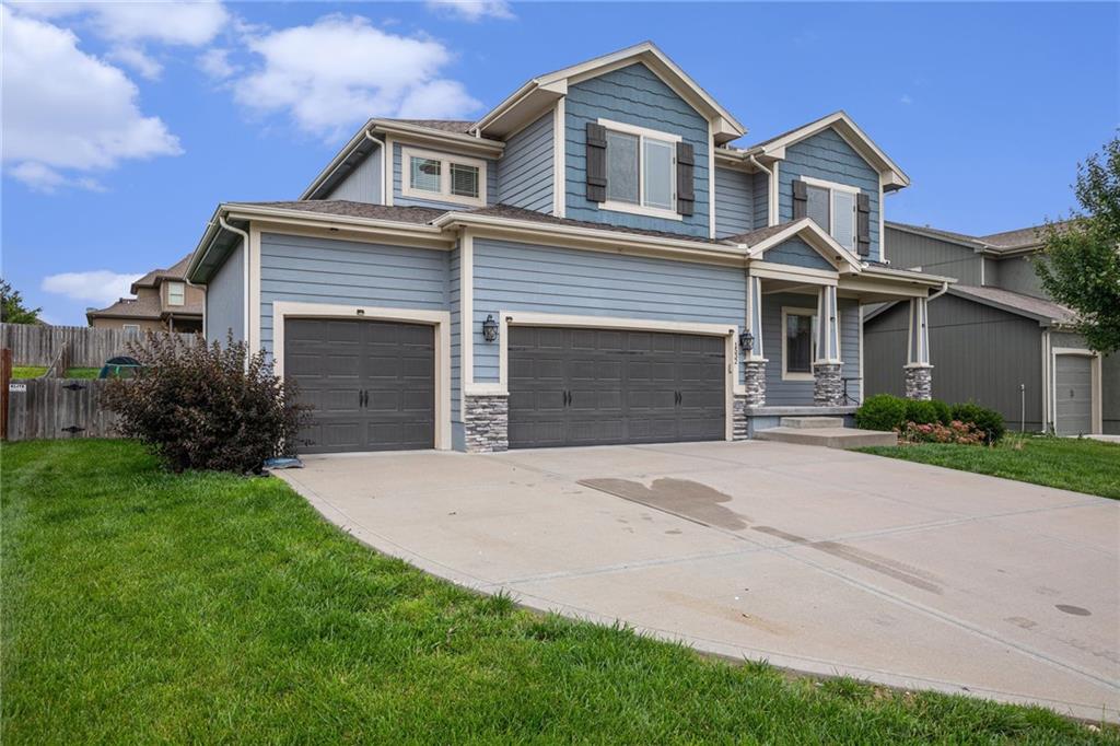Listing Photo MLS #HMS2563623