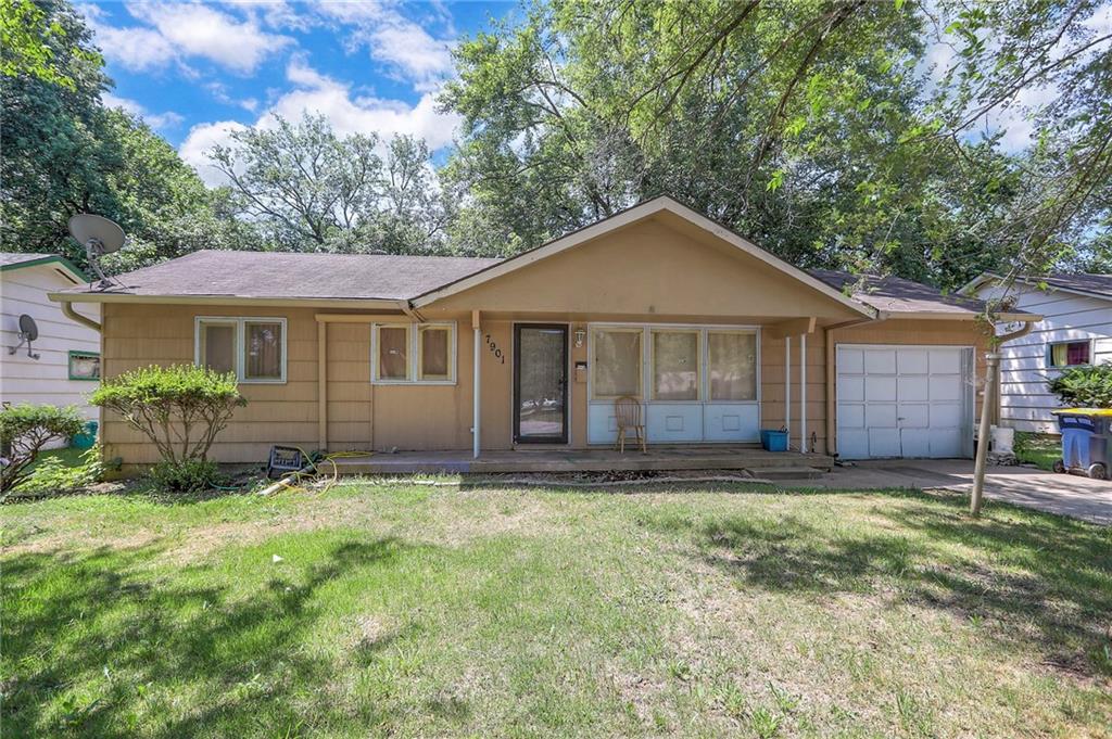 Listing Photo MLS #HMS2563735