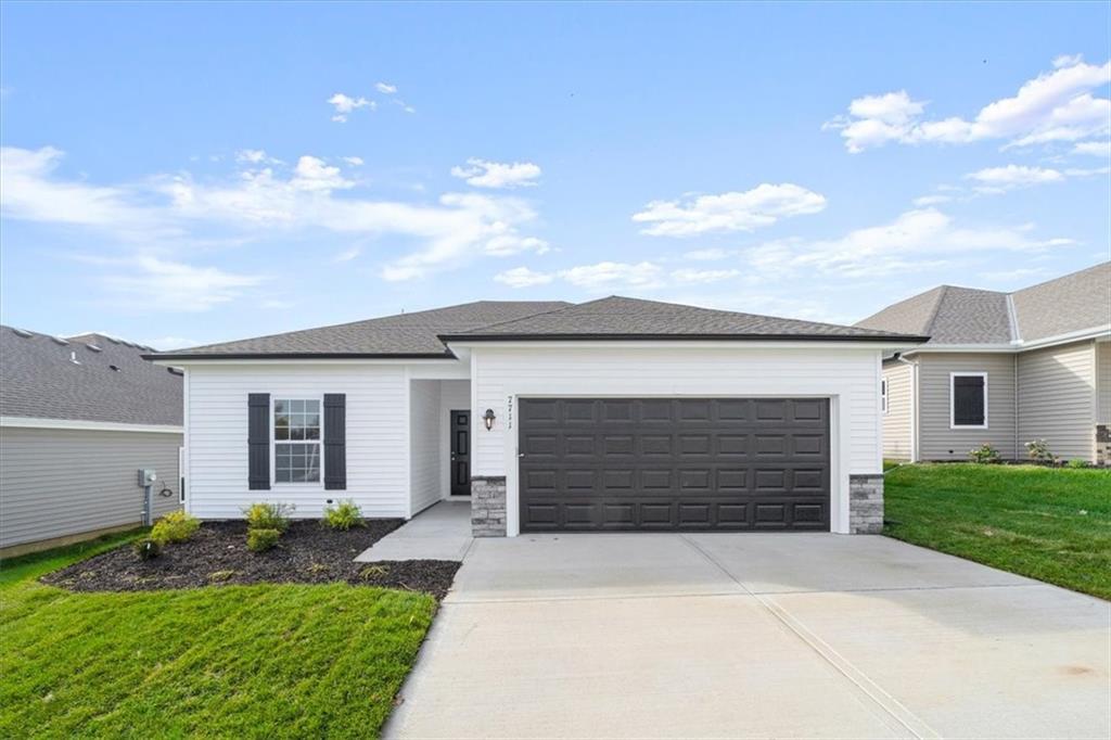 Listing Photo MLS #HMS2563736