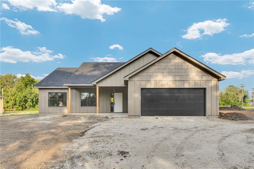 Listing Photo MLS #HMS2563800