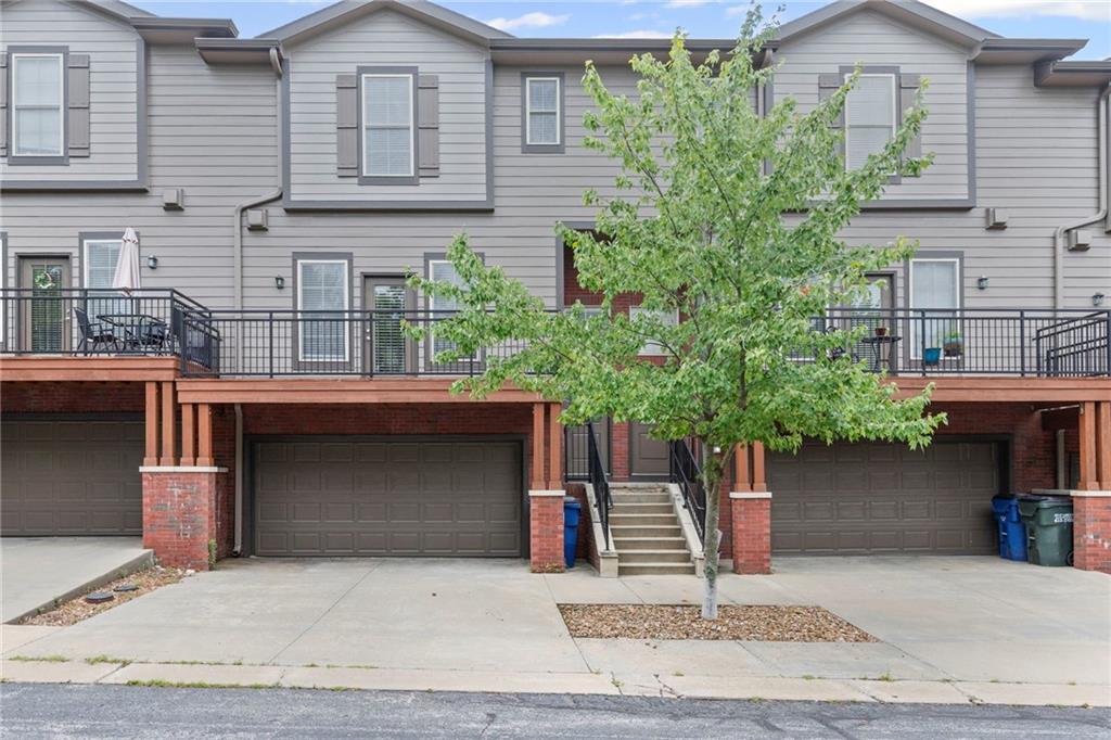 Listing Photo MLS #HMS2563840