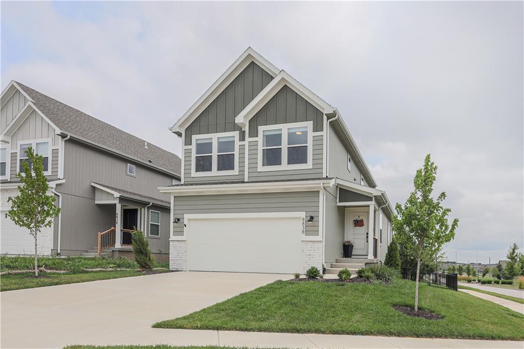 Listing Photo MLS #HMS2564214