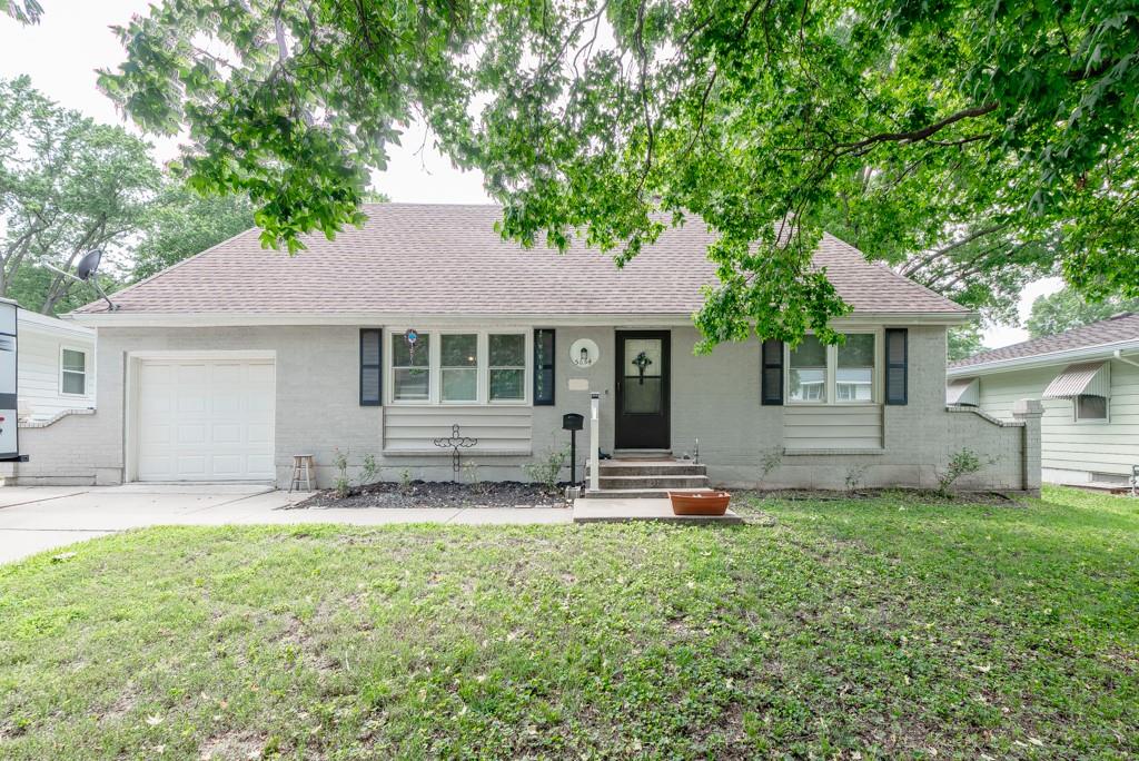 Listing Photo MLS #HMS2564333