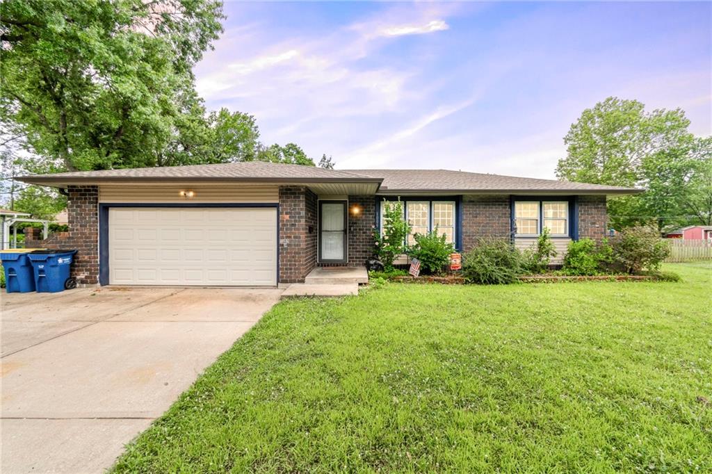 Listing Photo MLS #HMS2564337