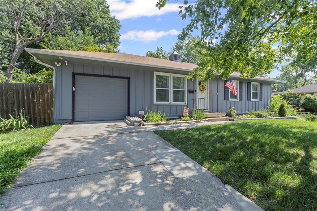 Listing Photo MLS #HMS2564421