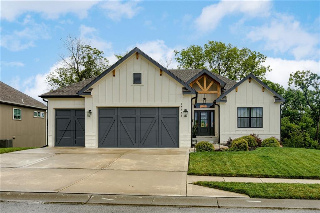 Listing Photo MLS #HMS2564806