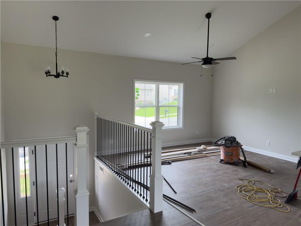 Listing Photo MLS #HMS2564937