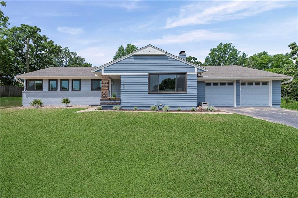 Listing Photo MLS #HMS2565202