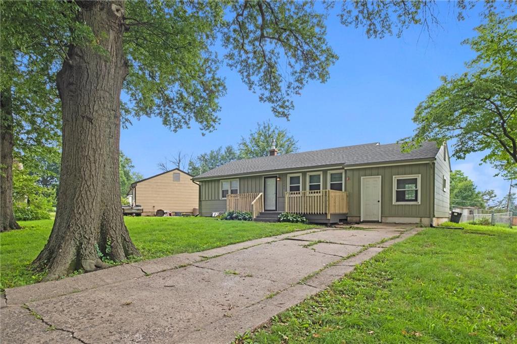 Listing Photo MLS #HMS2565591