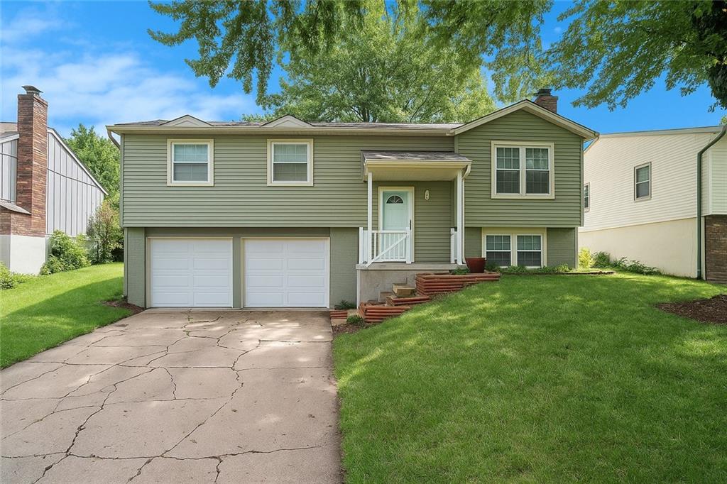 Listing Photo MLS #HMS2565843