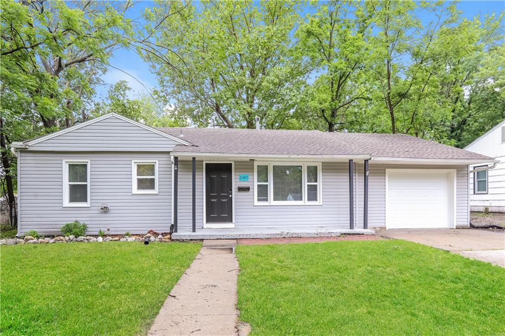 Listing Photo MLS #HMS2565989