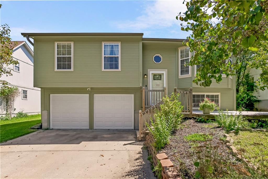 Listing Photo MLS #HMS2566165