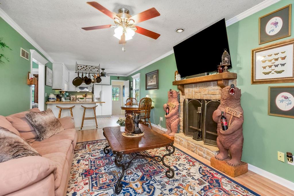 Listing Photo MLS #HMS2566273