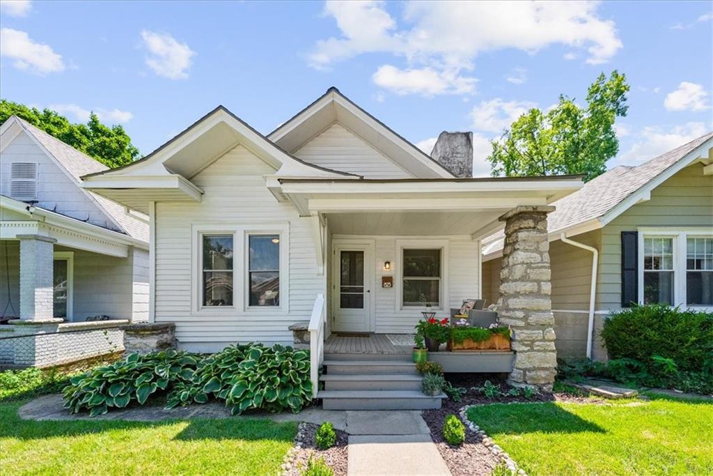 Listing Photo MLS #HMS2566276