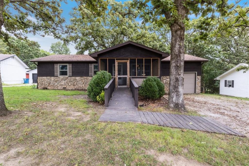 Listing Photo MLS #HMS2566849
