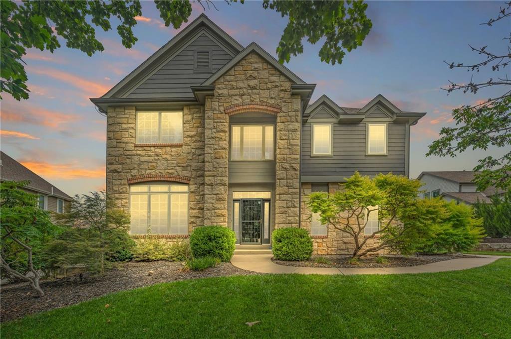 Listing Photo MLS #HMS2567081