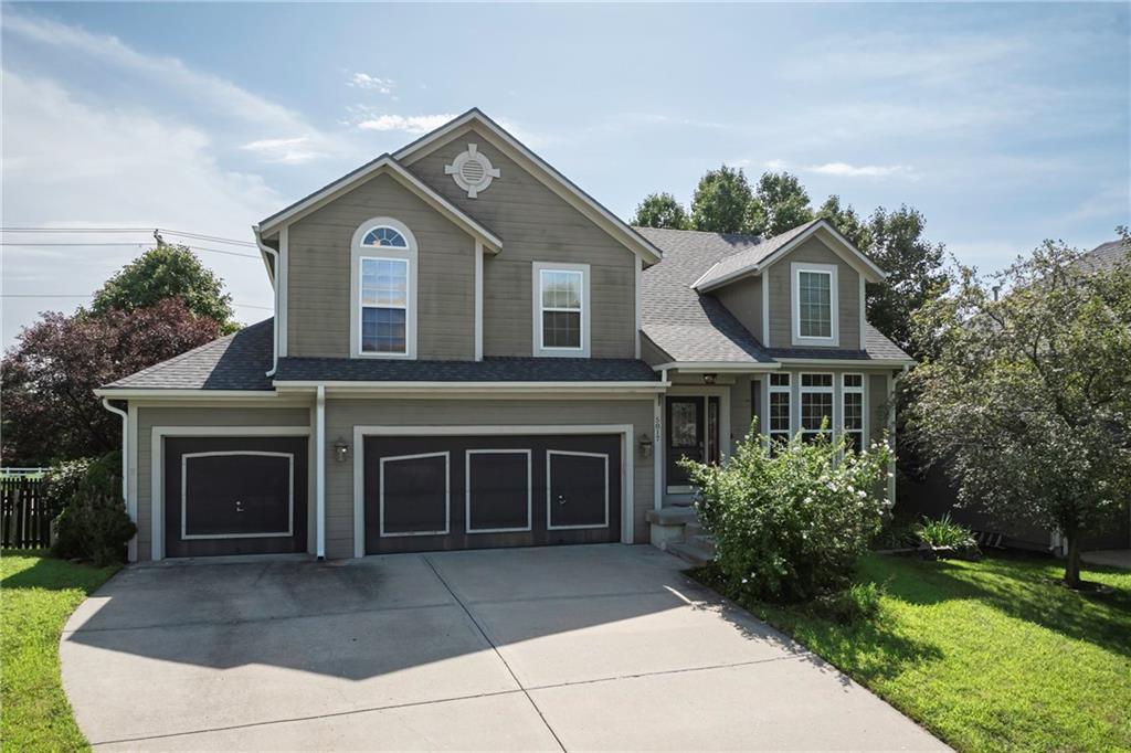 Listing Photo MLS #HMS2567141