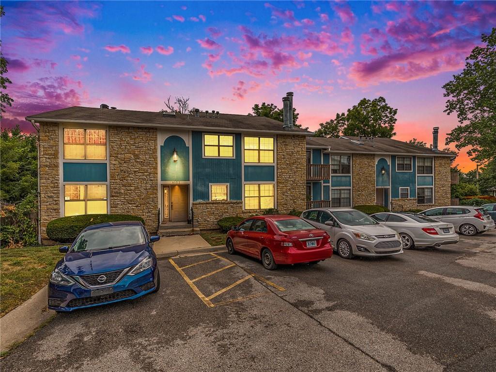 Listing Photo MLS #HMS2567179