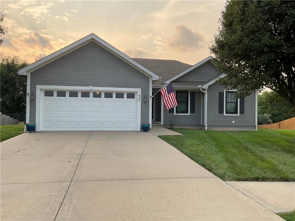 Listing Photo MLS #HMS2567217