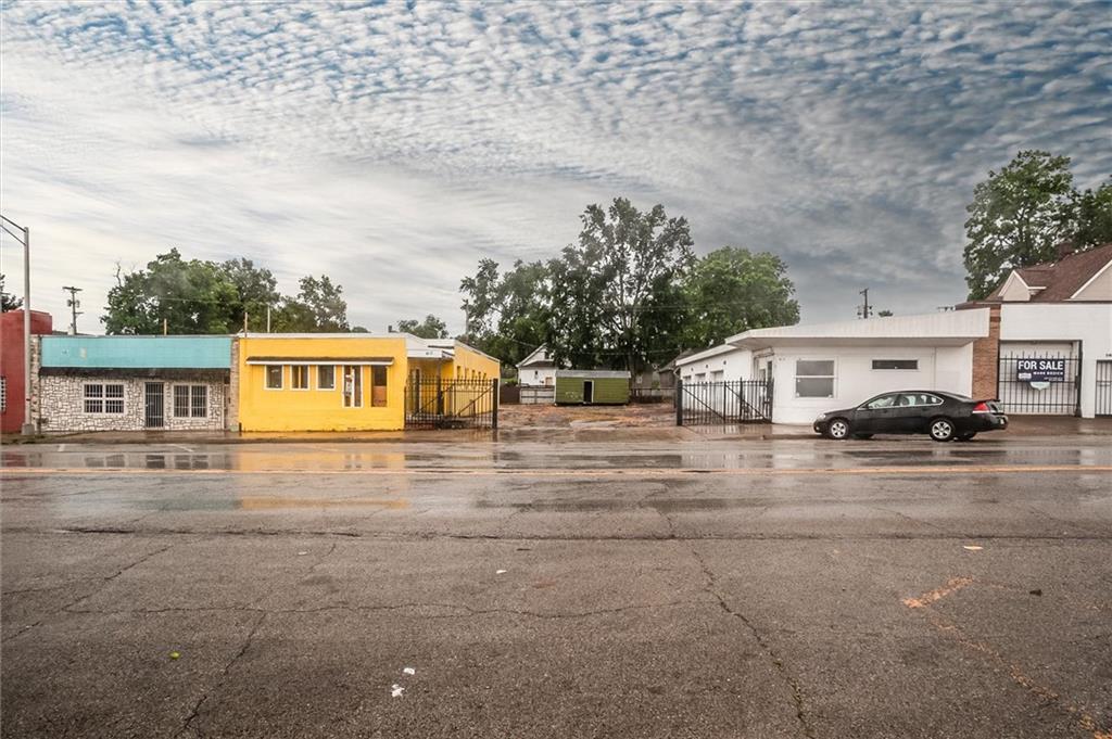 Listing Photo MLS #HMS2567742