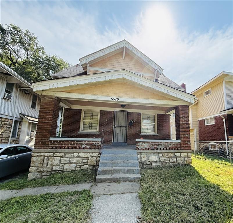 Listing Photo MLS #HMS2567962