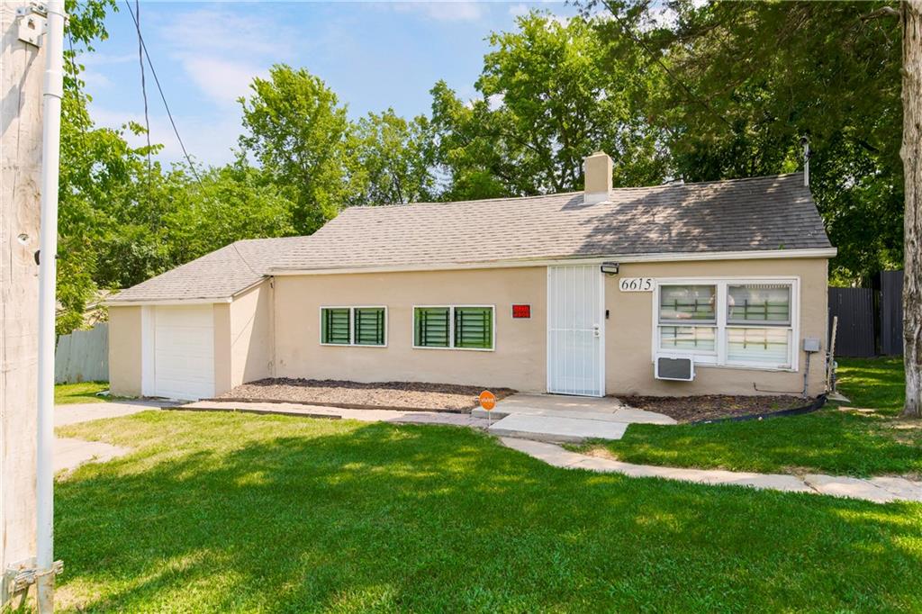 Listing Photo MLS #HMS2568080