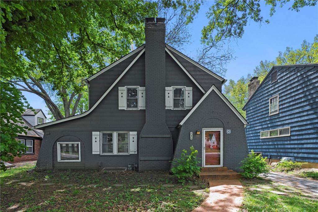 Listing Photo MLS #HMS2568416