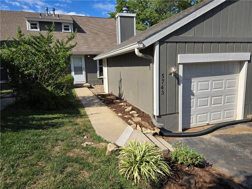 Listing Photo MLS #HMS2569862