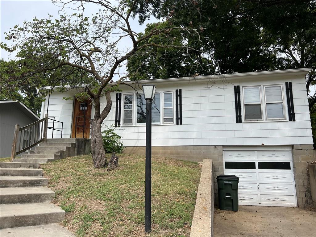 Listing Photo MLS #HMS2569890