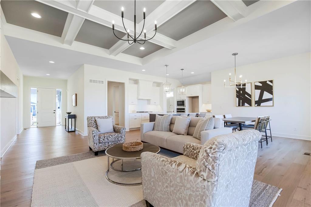 Listing Photo MLS #HMS2570048