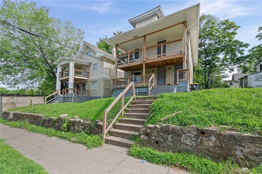 Listing Photo MLS #HMS2570749