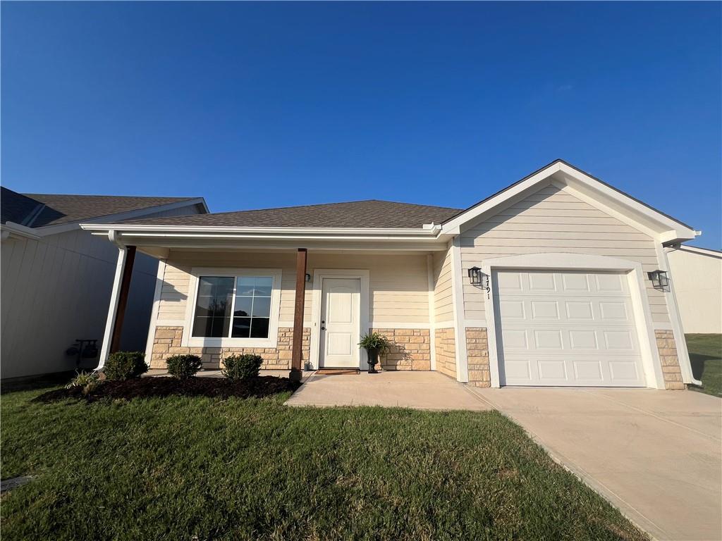 Listing Photo MLS #HMS2571716