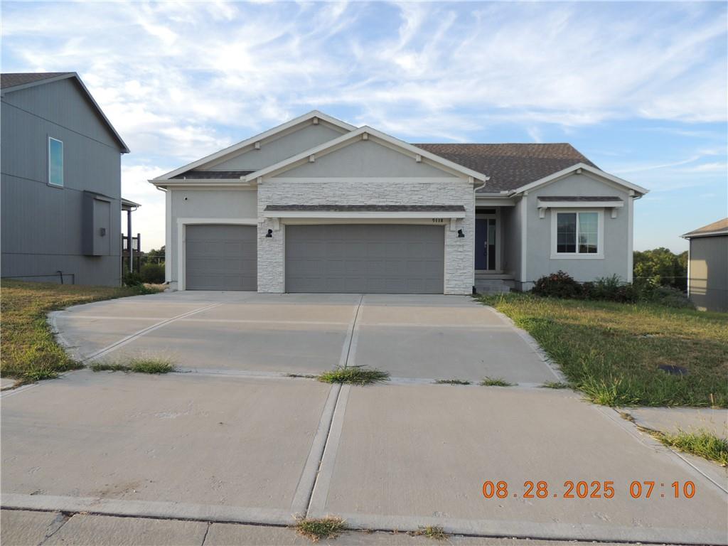 Listing Photo MLS #HMS2571790
