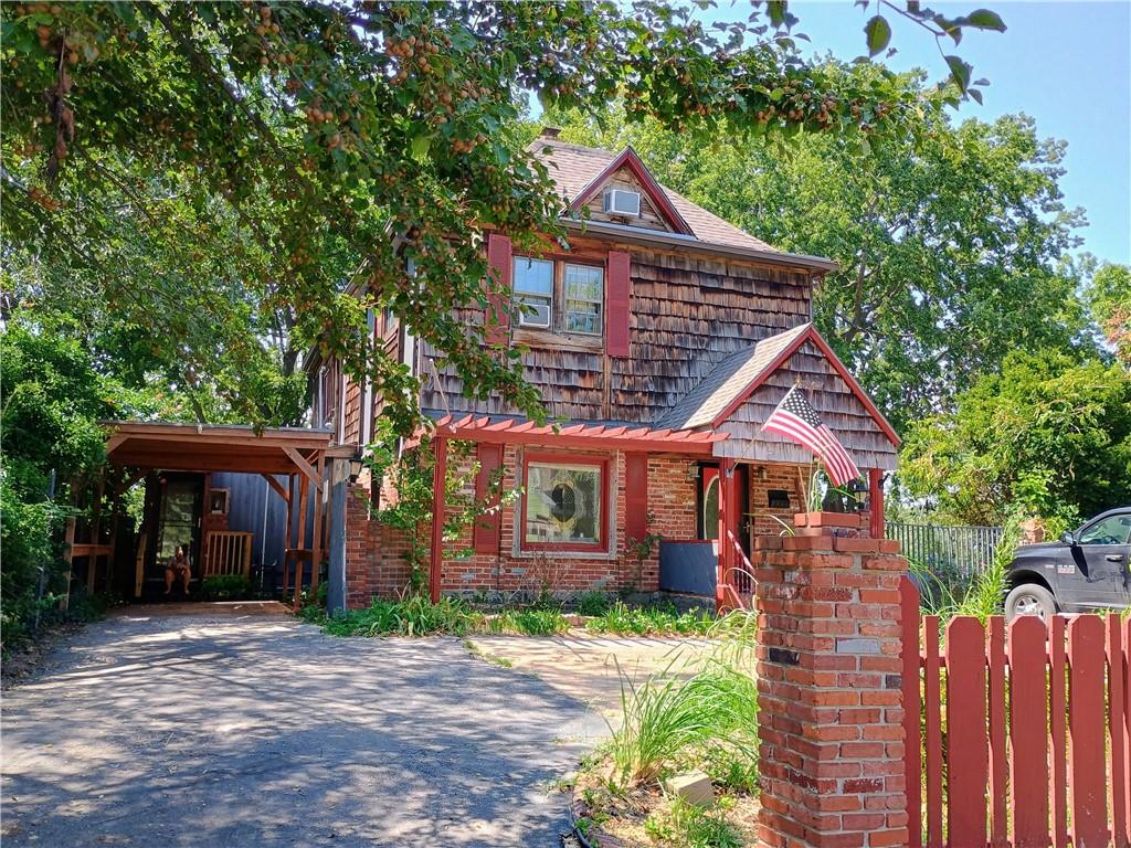 Listing Photo MLS #HMS2571817