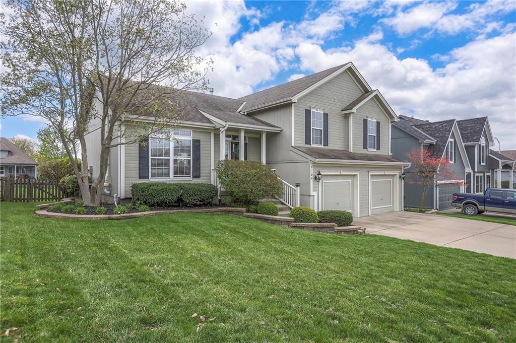 Listing Photo MLS #HMS2572708