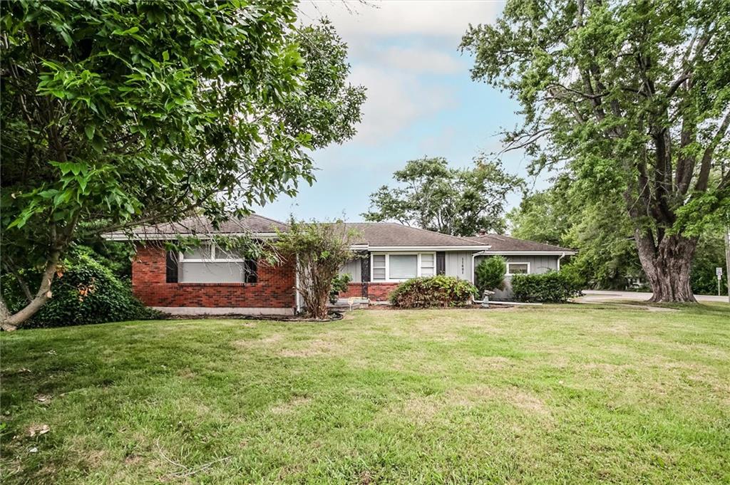 Listing Photo MLS #HMS2574434